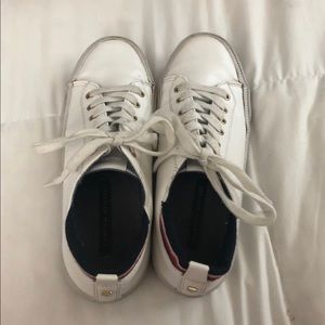 tommy hilfiger shoes